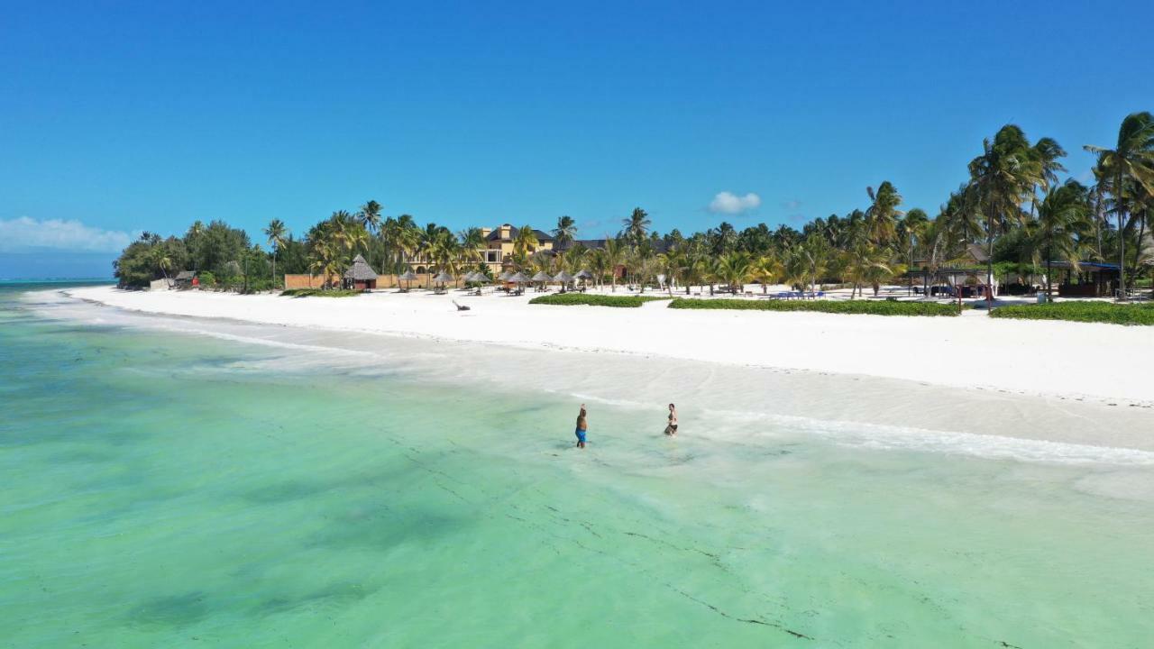 The Sands Beach Resort Bwejuu Zewnętrze zdjęcie